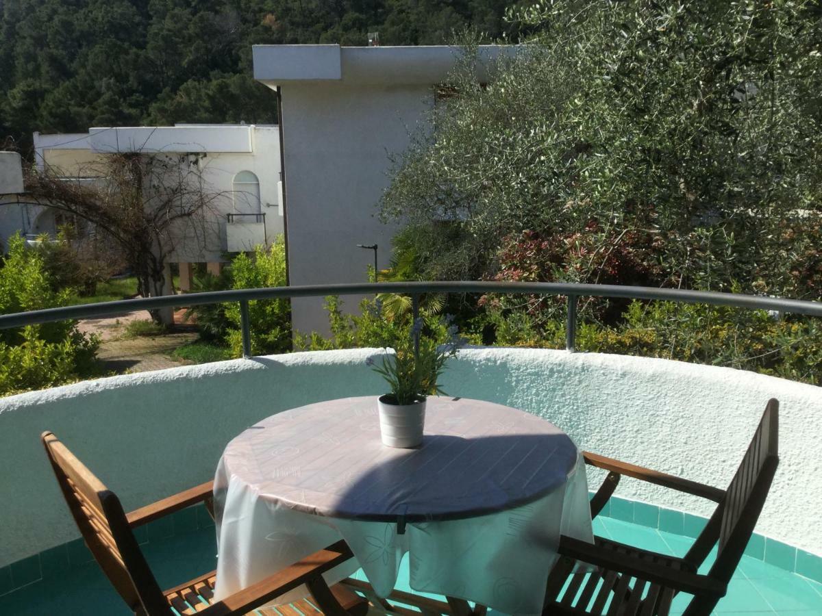 Residence I Faraglioni Mattinata Εξωτερικό φωτογραφία